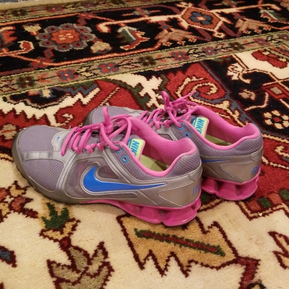 Womens Running Shoes